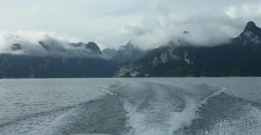 รูปภาพของรีสอร์ทบ้านดิน เชี่ยวหลาน