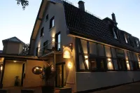 Nella Parkhotel - Parvekkeita