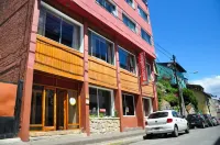 Marcopolo Inn Hostel Bariloche Hotel a 