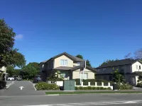 Airport Palms Motel Hotels in Burnside