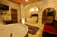 Travel Inn Cave Hotel