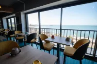 Logis Hotel - la Petite Rade Hotels in Sainte-Adresse