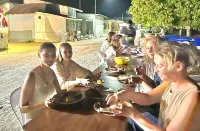 The Bilimbi Guesthouse and Inn فنادق في Huraa