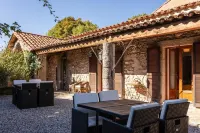 Le Barry du Grand Chemin Hotels in Le Caylar