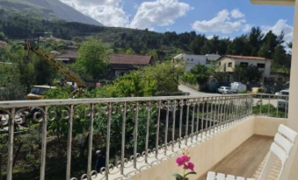 GuestHouse "Shtëpia ime"