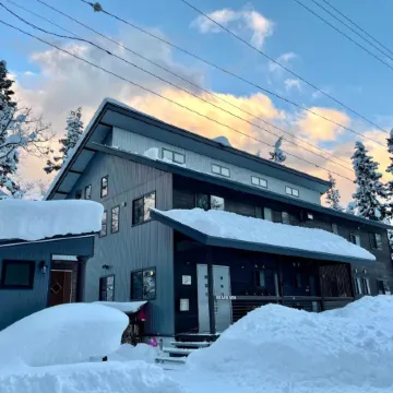 Bears Den Mountain Lodge