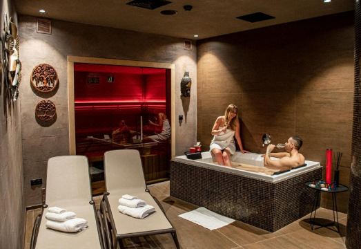 누트렌트 월드 헬스클럽