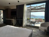 Monalisa Hotels KUŞADASI فنادق في Bayraklidede Mahallesi