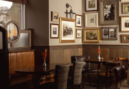 더 스테이션 호텔 로테스