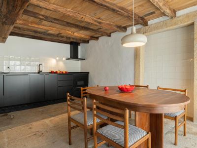 CasaNova Farmhouse