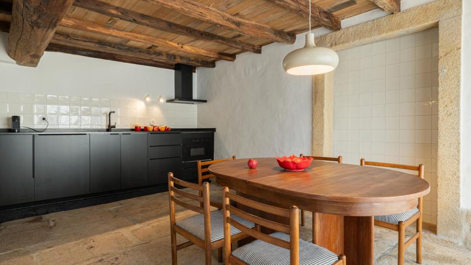 CasaNova Farmhouse