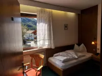 Hotel Schuster