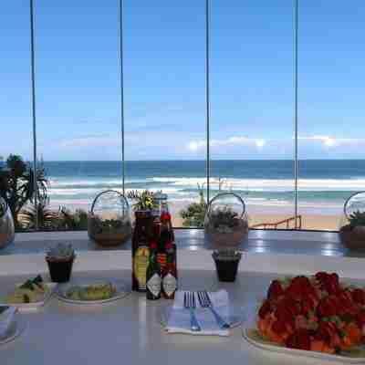 Oceans Villa Dining/Meeting Rooms