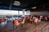 Harmony Beach Residency, Negombo - Condos