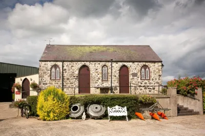 Brookhall Cottages Hotels near Lisburn Christian Fellowship
