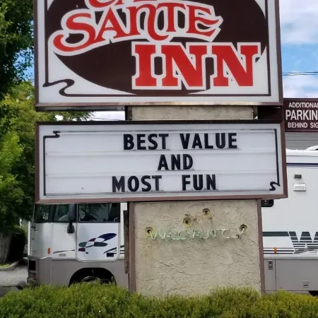 Cap Sante Inn