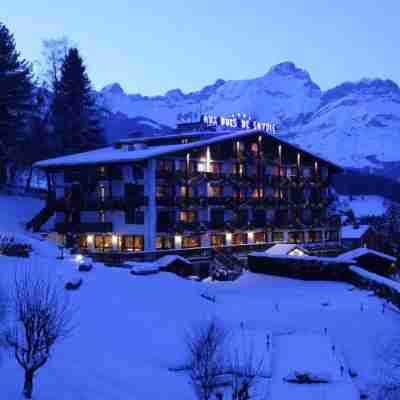 Aux Ducs de Savoie - Hôtel Restaurant Hotel Exterior
