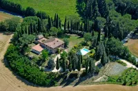 Al Giardino degli Etruschi Hotel a 