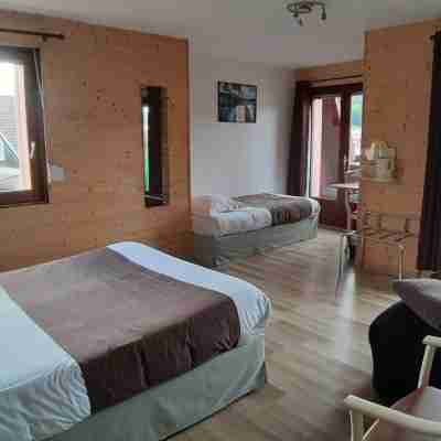 Logis Hôtel de la Route Verte Rooms