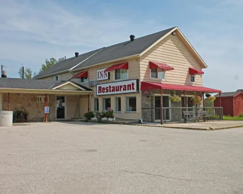 Leelas Villa Inn Flesherton Hotels in Grey County