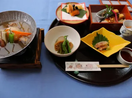 Hikone Station Hotel Отели в г. Хиконе