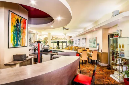 Logis Hôtel Restaurant des Corbières Отели в г. Валь-де-Дань