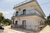Maria Apartments "by Checkin" Các khách sạn ở Aposelemis
