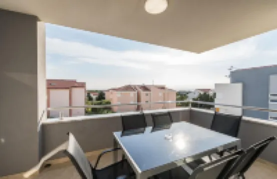 Apartments & Rooms Danivan Pool Villas B