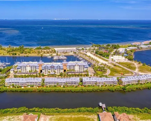 Bahia Waterview Suite Pool Tennis Beach Fishing Hotels in Ruskin