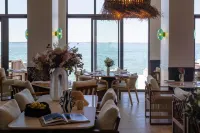 Les Vagues Hôtel & Spa - breakfast
