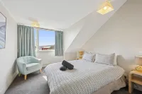 Manor on the Park Backpackers - 2-Star