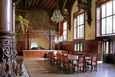 レストラン ザメク クリチュクフ セントラム コンフェレンツィーノ ヴィポチェンコヴェの写真