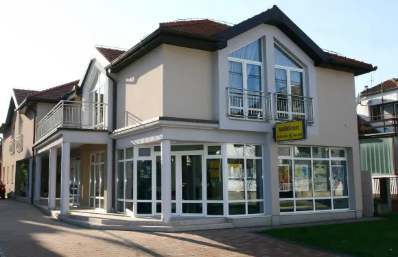 馬比斯阿帕特曼尼酒店