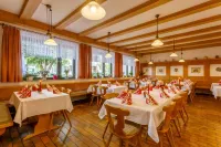 Landhotel & Gasthaus Wiedmann Hotels in Eresing
