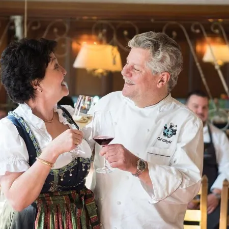 Hotel Restaurant Krehl's Linde Отели рядом с достопримечательностью «Бад-Каннштатт»