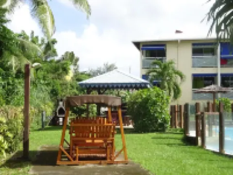 Les Créolines فنادق في 