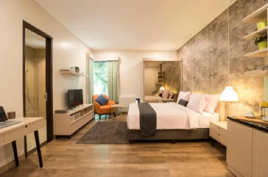 ทรีเฮาส์ สวีทส์