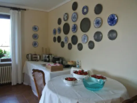 Villa Le Rose Hotel a Cavour