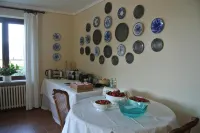 Villa le Rose Hotels in Cavour