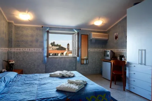Hotel Food & Drink Hotels in Tarsia