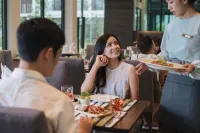 โรงแรมกรีนวิล ลากูน่า - พร้อมอาหารเช้า