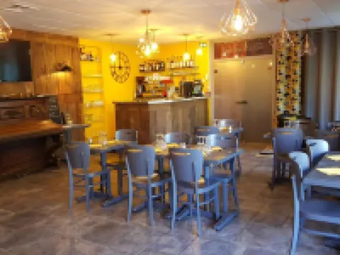 Square Hôtel Aurillac otelleri