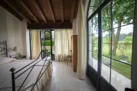 Villa Franca in Franciacorta Hotels in Rovato