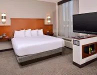 Hyatt Place Garden City Hotels in Carle Place