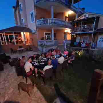 Apartments Šeherzada Hotel Exterior