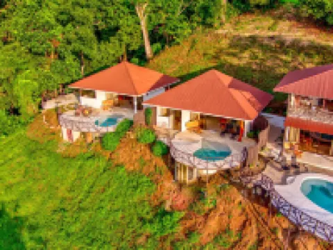 Akua Suites Ocean View Hotels in Tarcoles