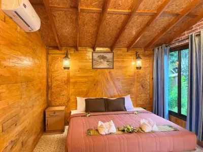 Klong Jark Bungalows