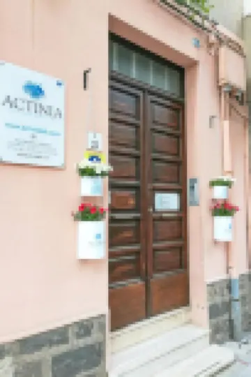 Actinia Accommodation