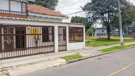 Hotel Boutique Mendoza - Cerca Aeropuerto El Dorado