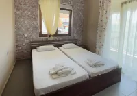 Niki Apartments